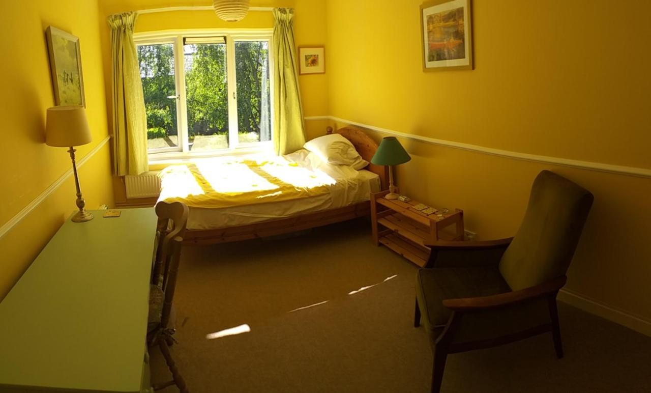 City Centre Double Room With A View, With Parking, Desk & Kitchenette Норвич Экстерьер фото